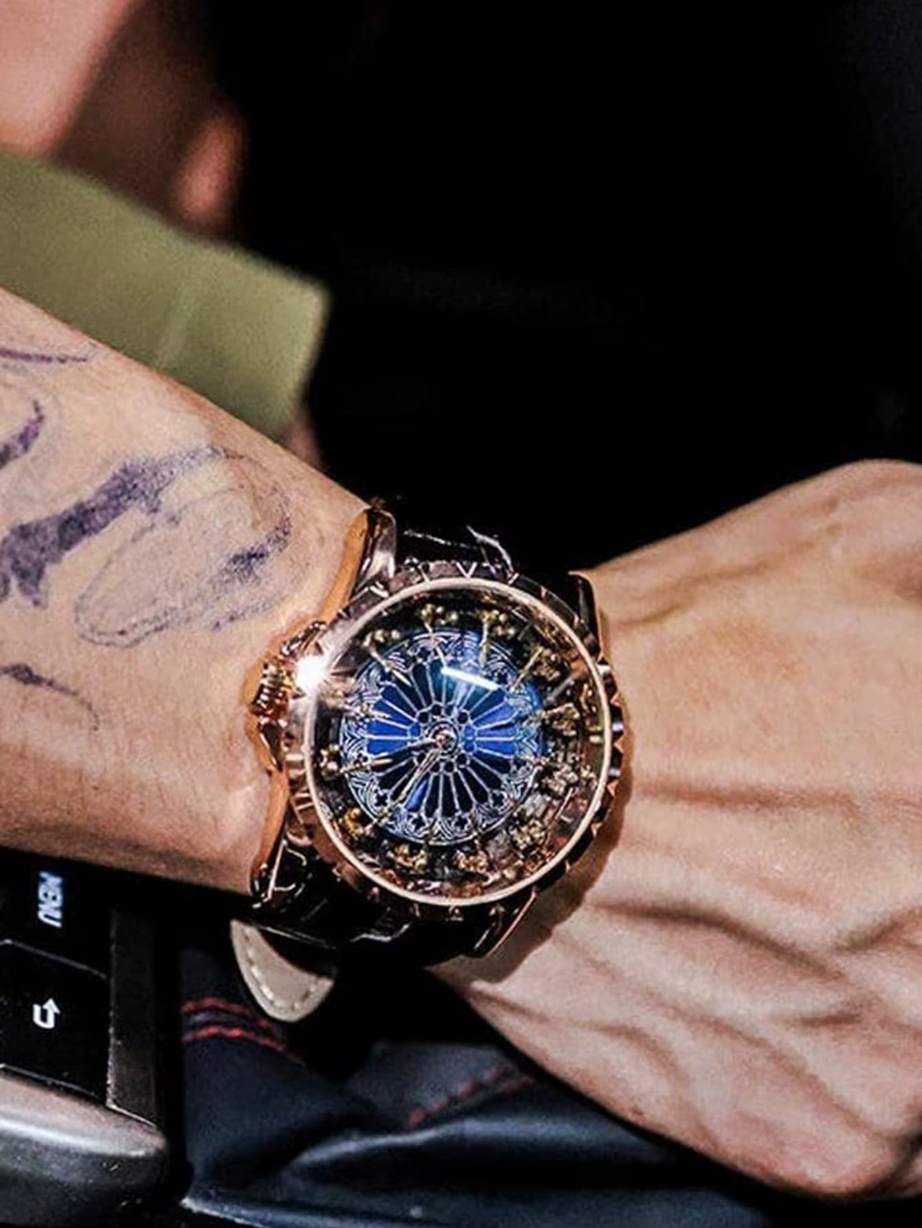 “Twelve Knights of the Round Table” | Onola 3809 Men's Quartz Luxury Watch